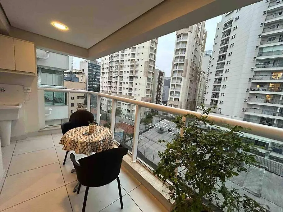 Au48 Encantador Apart Com Varanda E Vista Urbana Sao Paulo Apartment